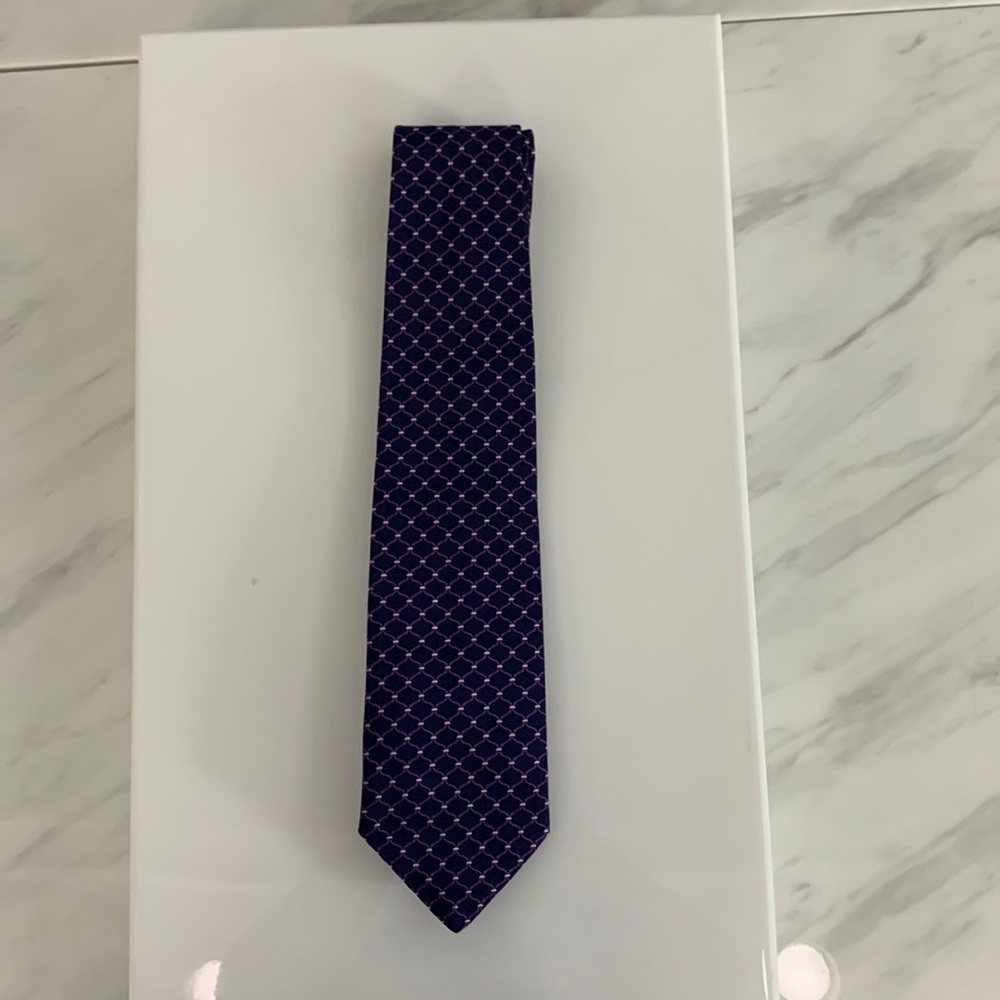 Almost New clean Brook Brothers Purple Tie